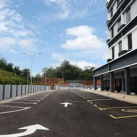 Star-Well Hotel Kuala Lipis Esterno foto