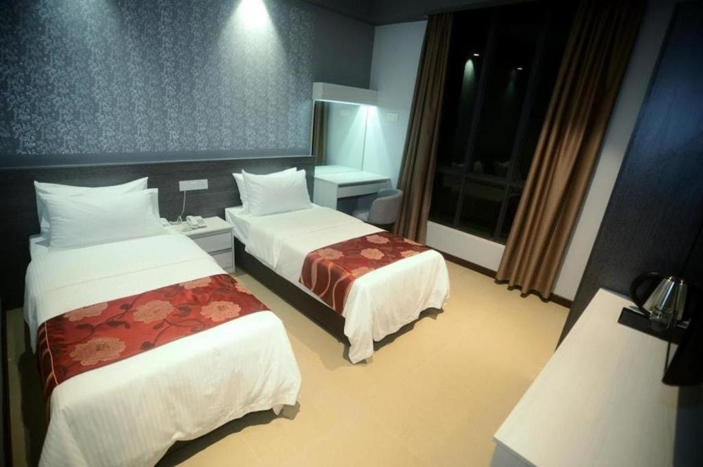 Star-Well Hotel Kuala Lipis Esterno foto