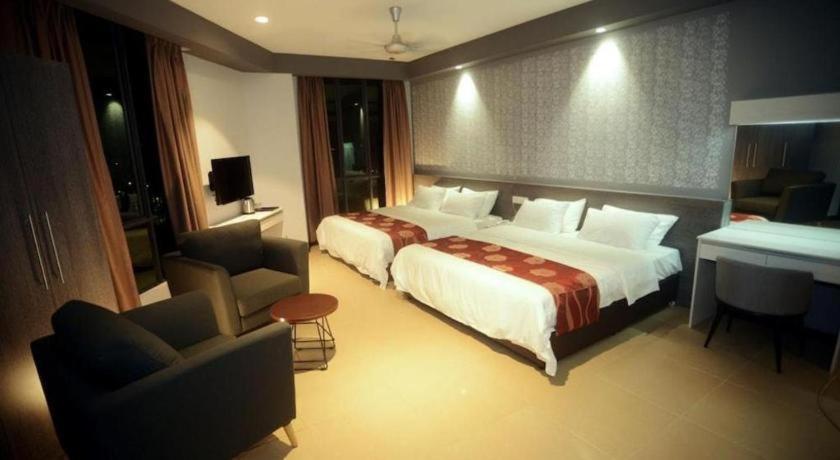 Star-Well Hotel Kuala Lipis Esterno foto