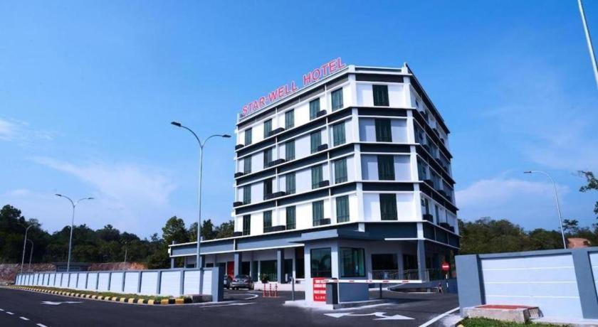 Star-Well Hotel Kuala Lipis Esterno foto