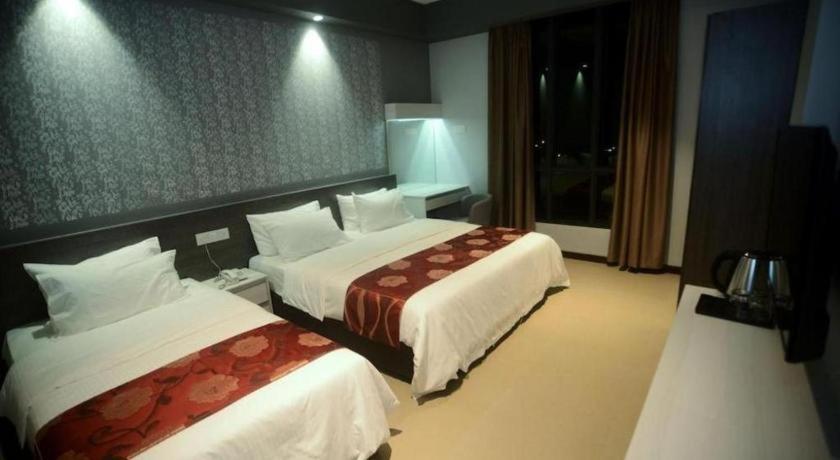 Star-Well Hotel Kuala Lipis Esterno foto