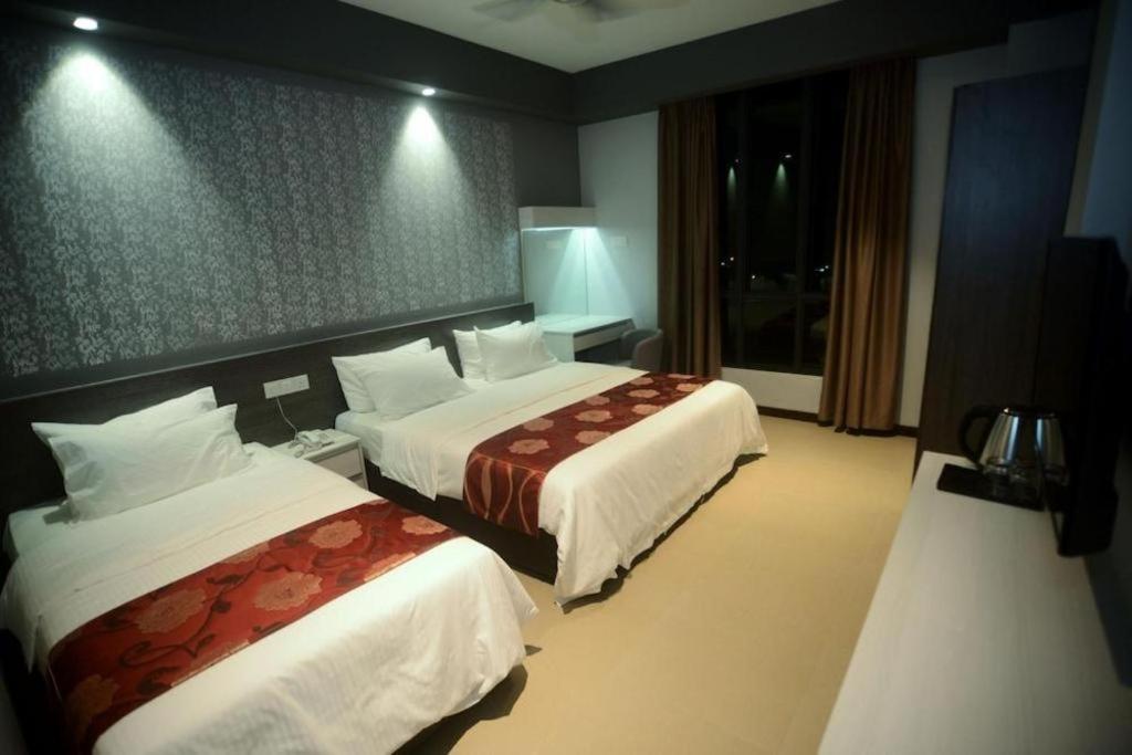Star-Well Hotel Kuala Lipis Esterno foto