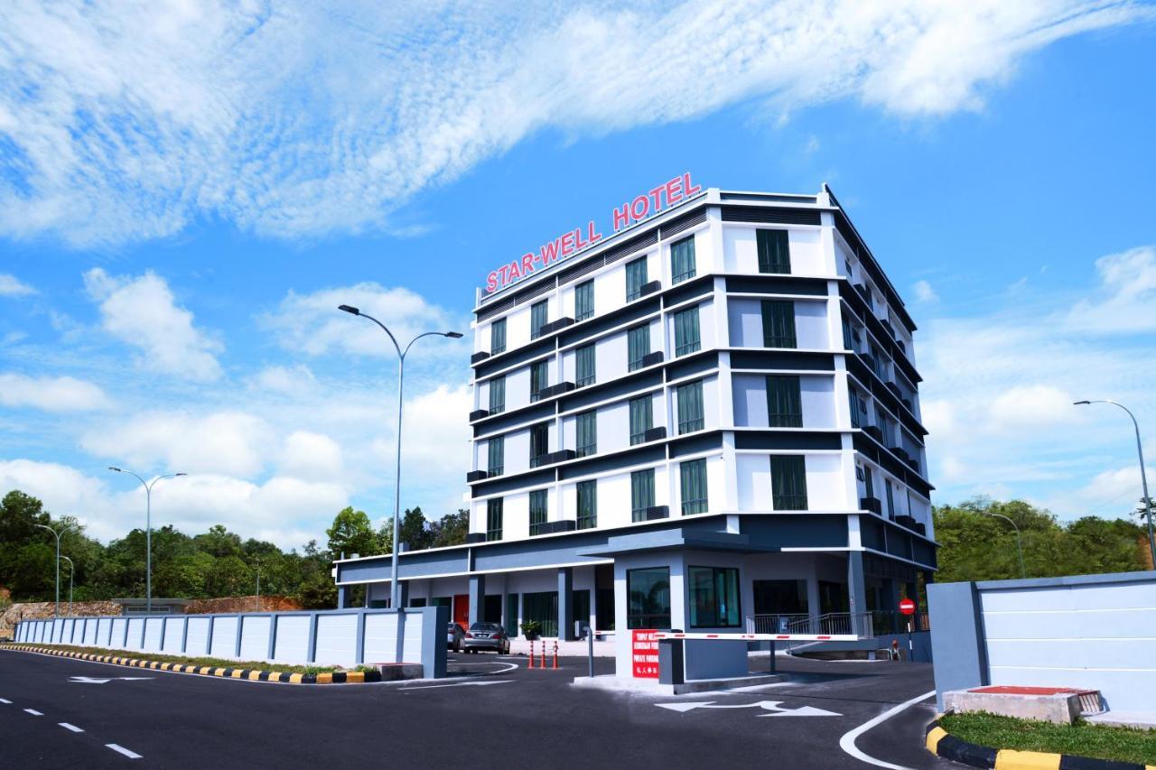 Star-Well Hotel Kuala Lipis Esterno foto